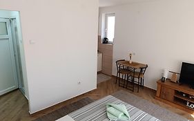 Nikolic Apartment